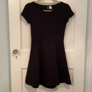 H&M PERFECT LITTLE BLACK DRESS SIZE 4